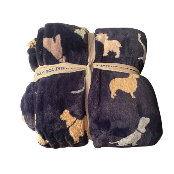 Life Is Good Dogs Plush Throw Blanket - Picture 3 of 3